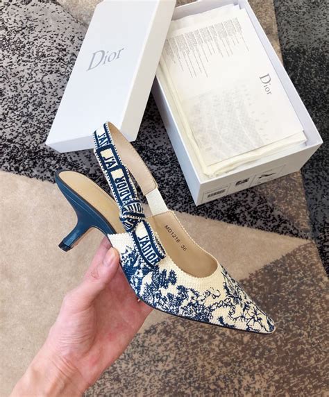 dior blue pumps